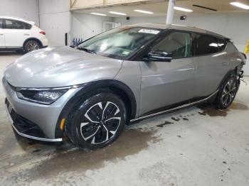  Salvage Kia EV6