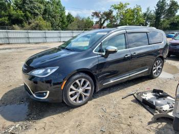  Salvage Chrysler Pacifica