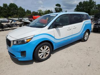  Salvage Kia Sedona