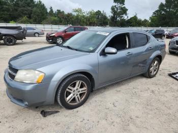  Salvage Dodge Avenger