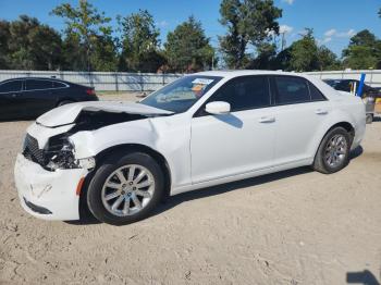  Salvage Chrysler 300
