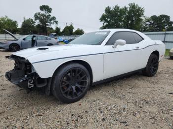  Salvage Dodge Challenger