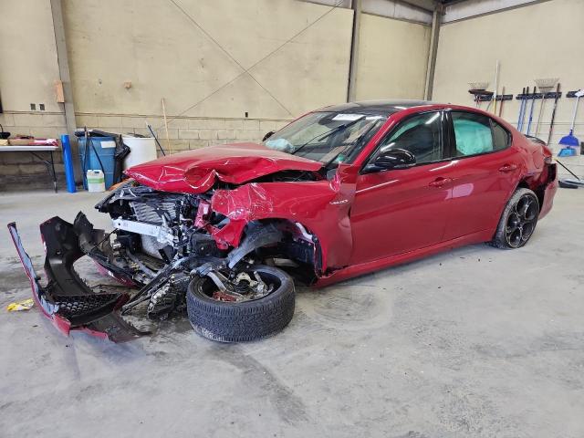  Salvage Alfa Romeo Giulia Sup