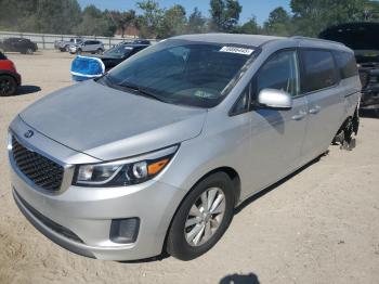  Salvage Kia Sedona