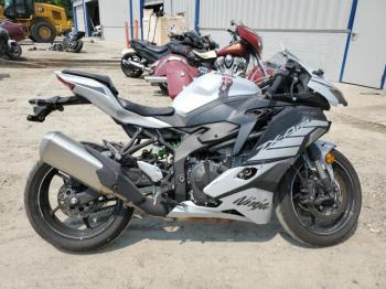 Salvage Kawasaki Zx400 S