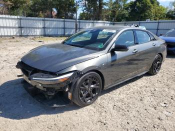  Salvage Hyundai ELANTRA
