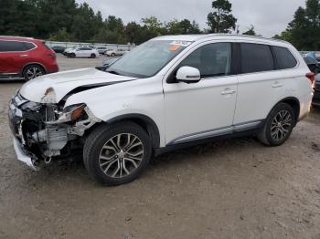  Salvage Mitsubishi Outlander