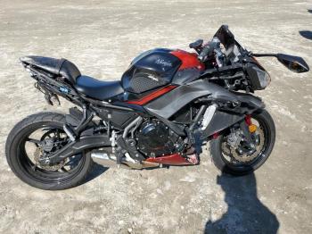  Salvage Kawasaki Ex650 M