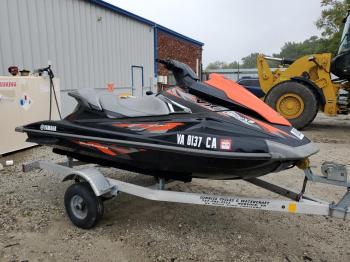  Salvage Yamaha Vx Deluxe