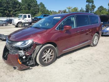  Salvage Chrysler Pacifica