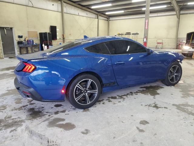 Ford Mustang Image 2