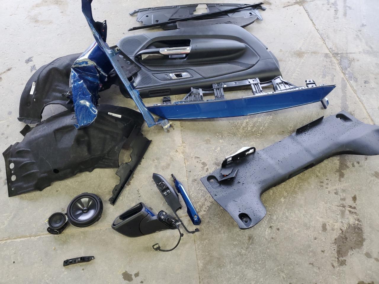 Ford Mustang Image 12