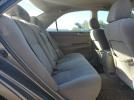 Toyota Camry Le Image 9