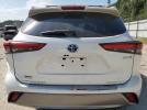 Toyota Highlander Hybrid Platinum Image 11