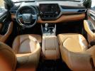 Toyota Highlander Hybrid Platinum Image 4