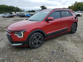  Salvage Kia Niro