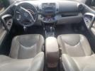 Toyota RAV4 Limited Image 8