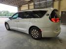 Chrysler Pacifica Touring L Image 3
