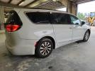 Chrysler Pacifica Touring L Image 12