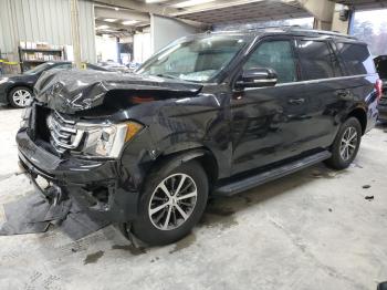  Salvage Ford Expedition