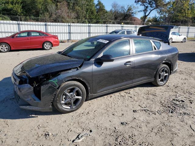 Salvage Kia K4 Lx