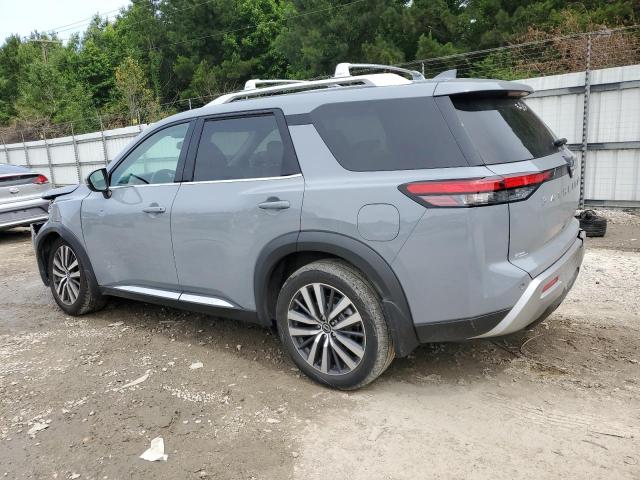 Nissan Pathfinder Platinum Image 13