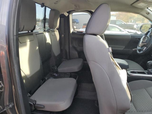Toyota Tacoma Access Cab Image 7