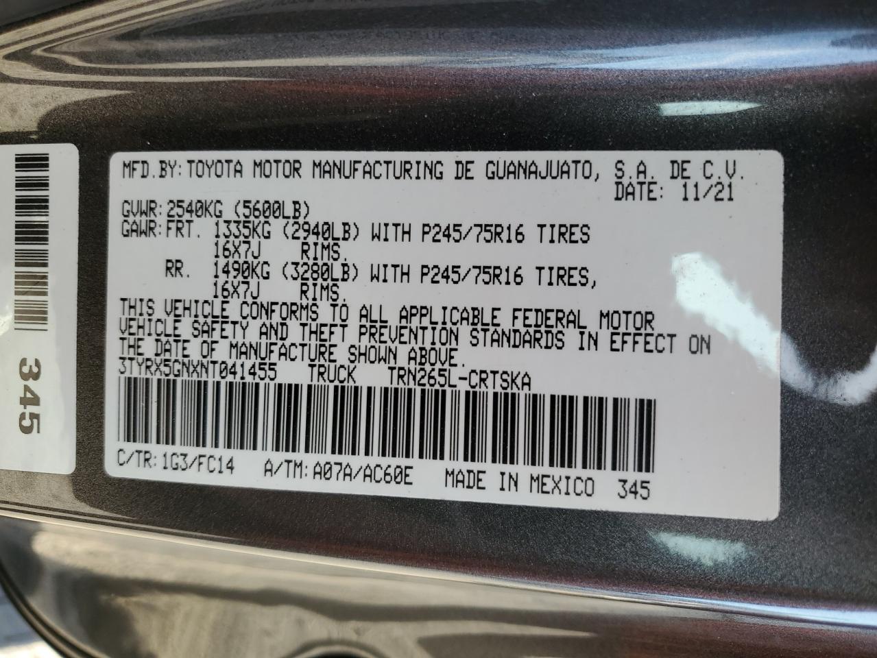 Toyota Tacoma Access Cab Image 2