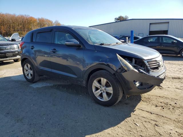 Kia Sportage Base Image 13