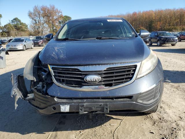 Kia Sportage Base Image 2