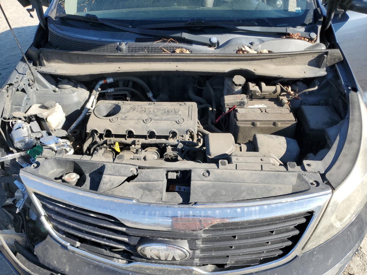 Kia Sportage Base Image 9