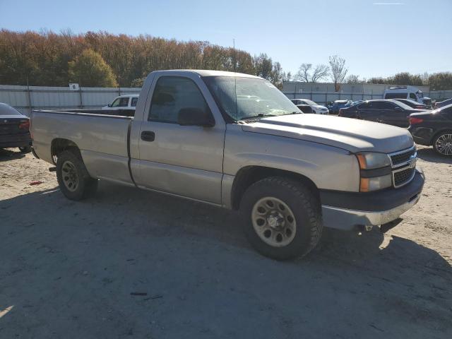 Chevrolet Silverado C1500 Image 2