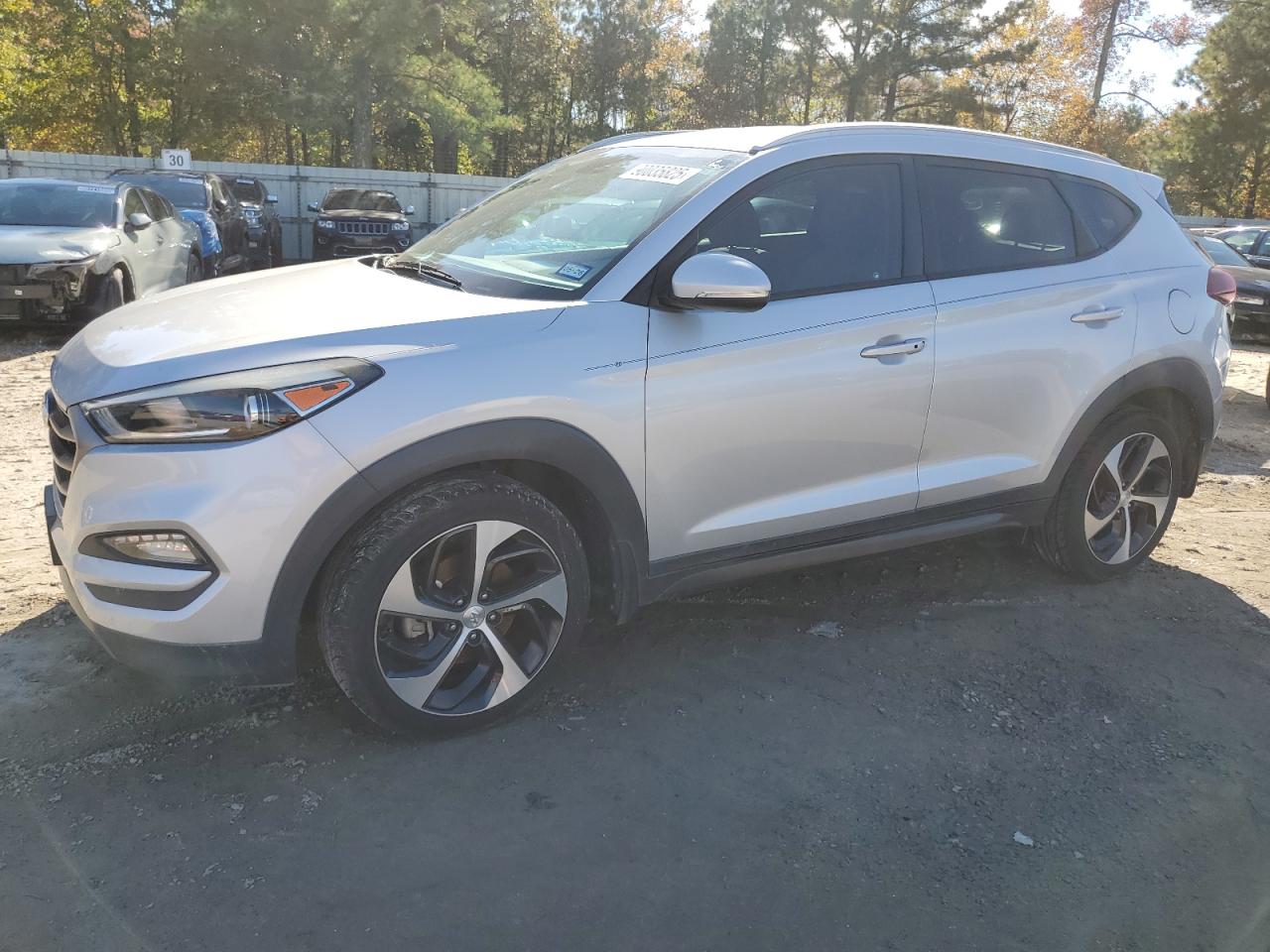 Hyundai TUCSON Limited Image 1