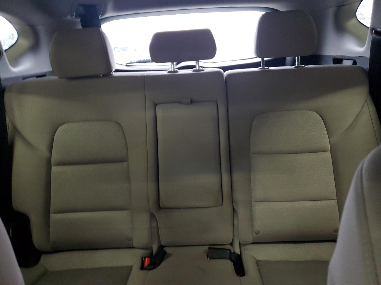 Hyundai TUCSON Limited Image 9