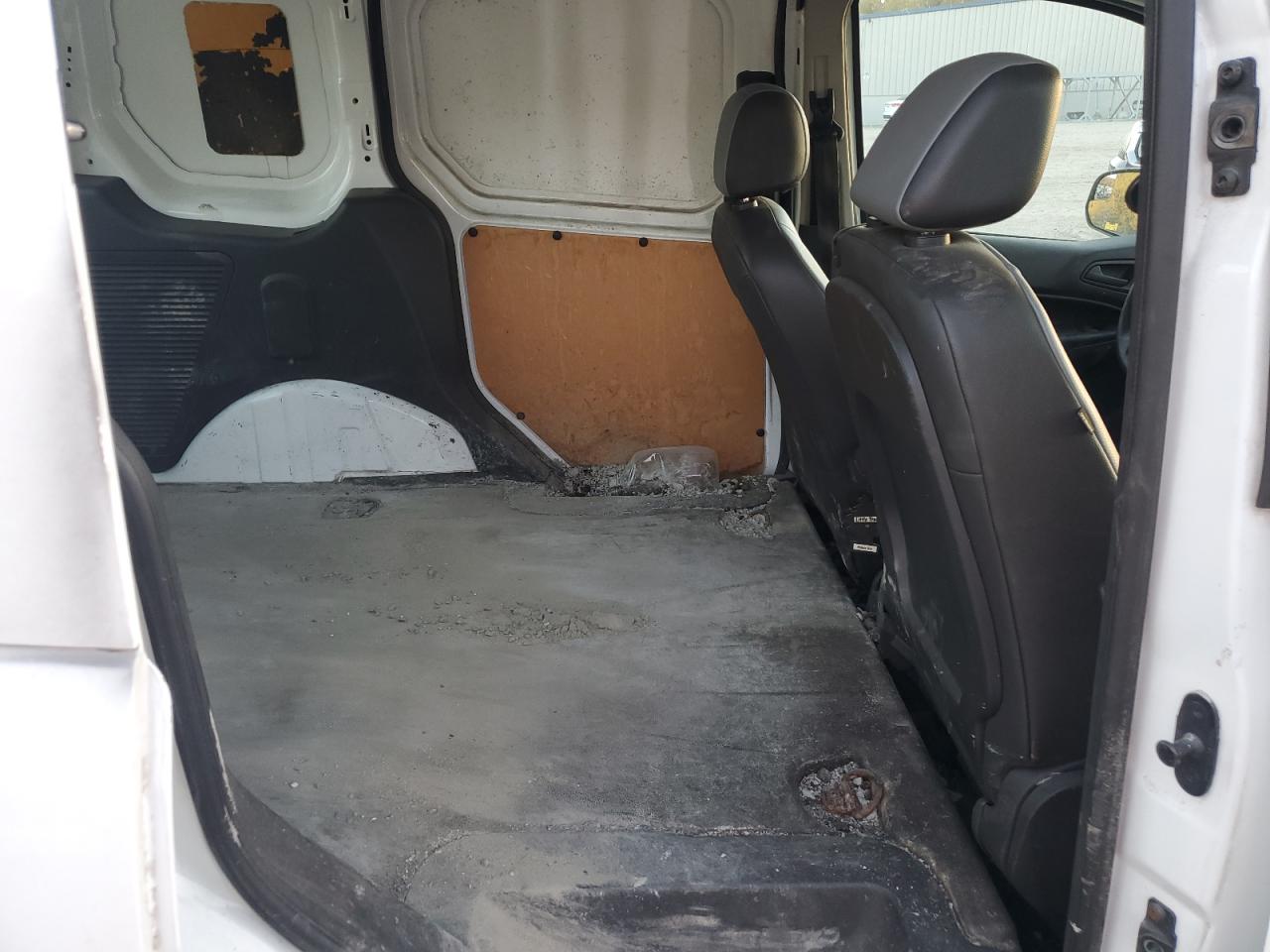 Ford Transit Xl Image 6