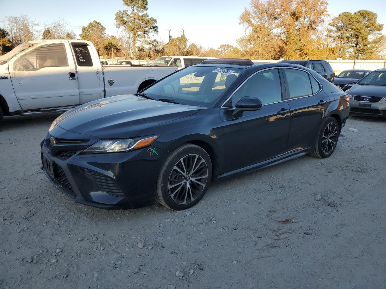 Toyota Camry L Image 1