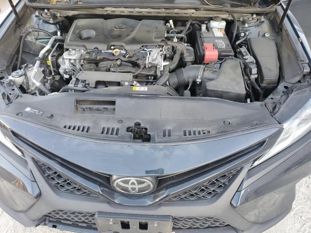 Toyota Camry L Image 7