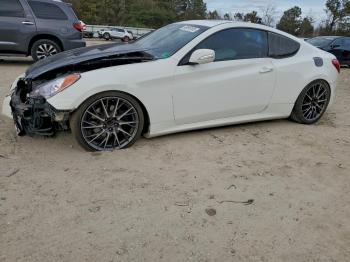  Salvage Hyundai Genesis