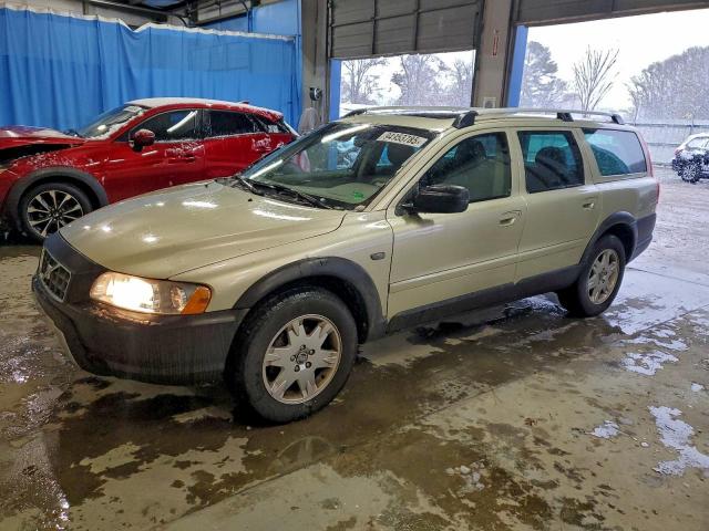  Salvage Volvo XC70