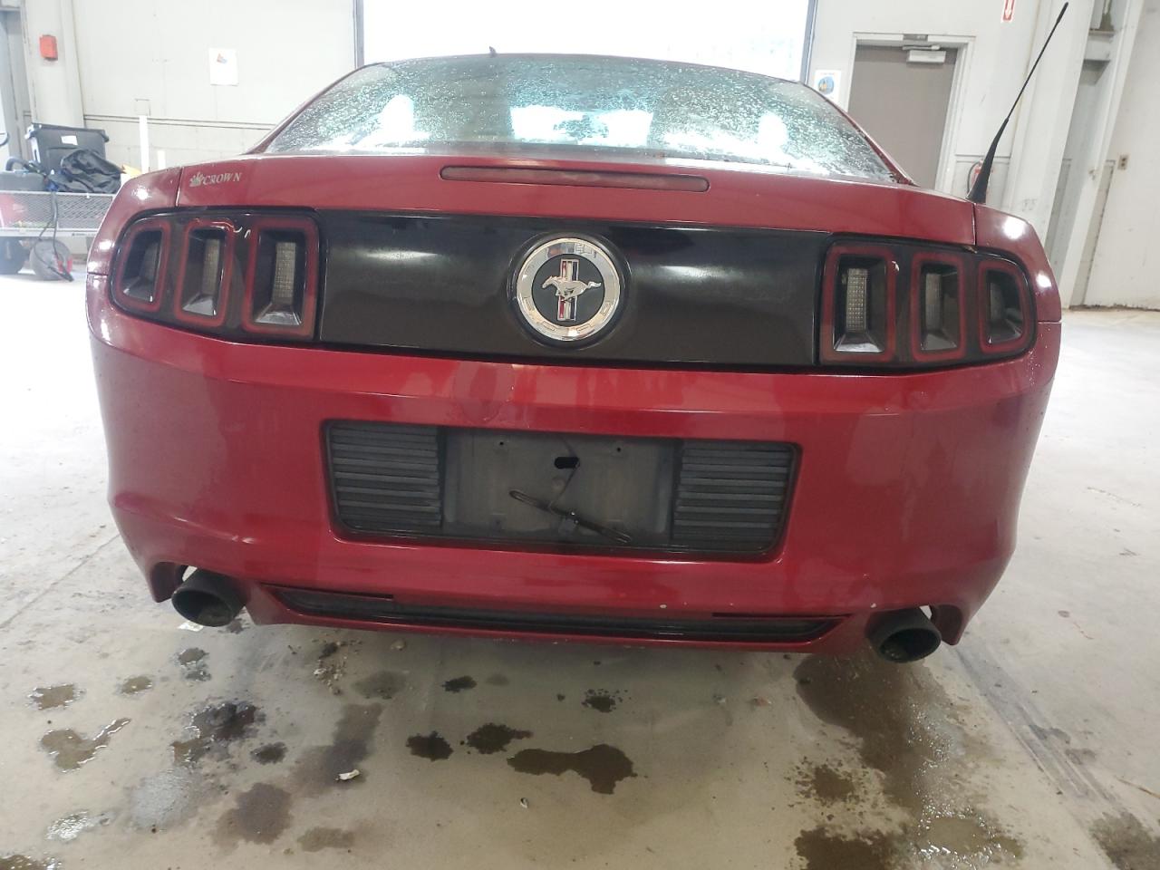 Ford Mustang Image 6