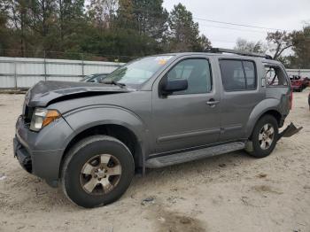  Salvage Nissan Pathfinder