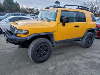  Salvage Toyota FJ Cruiser