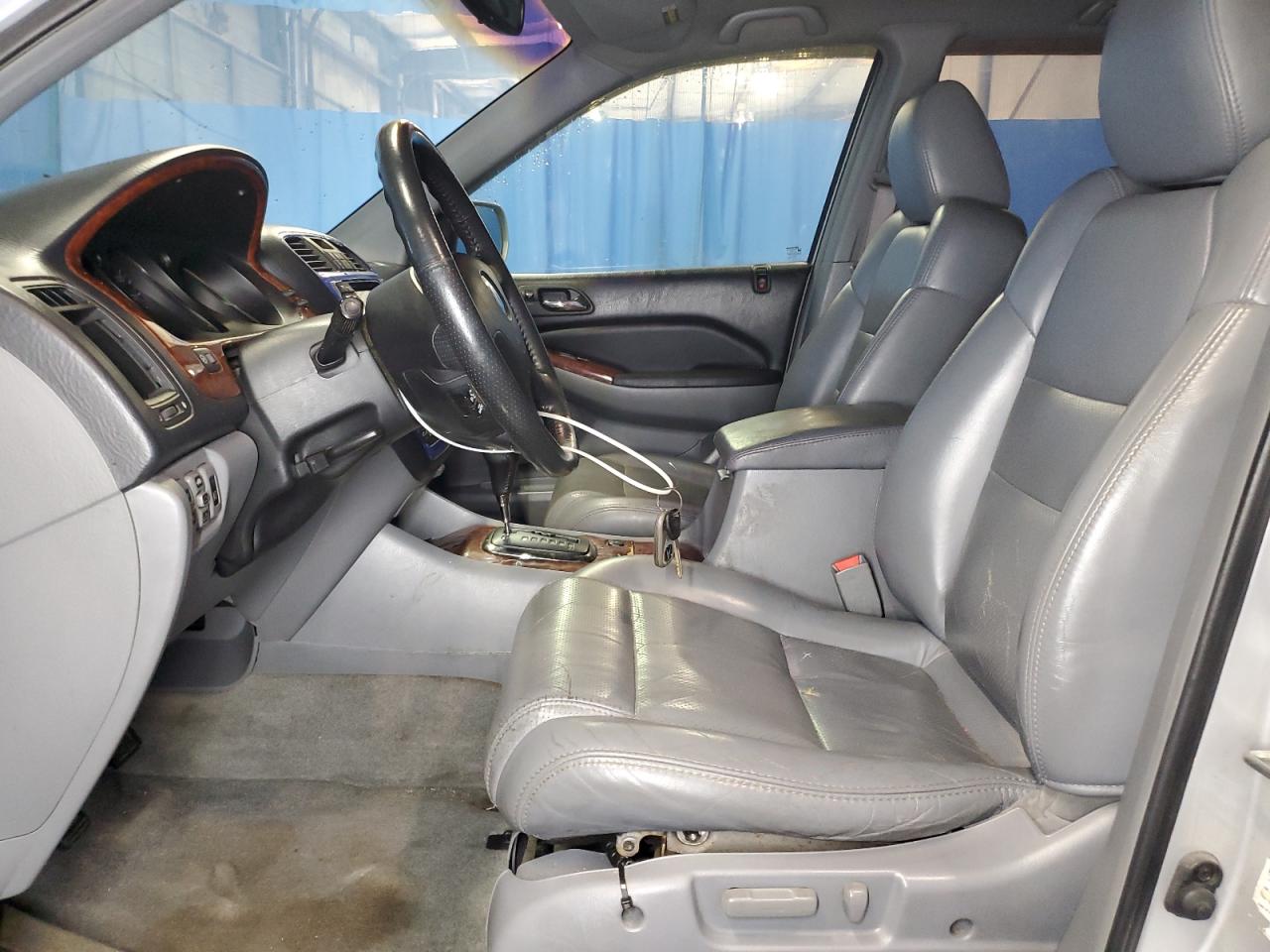 Acura MDX Touring Image 2