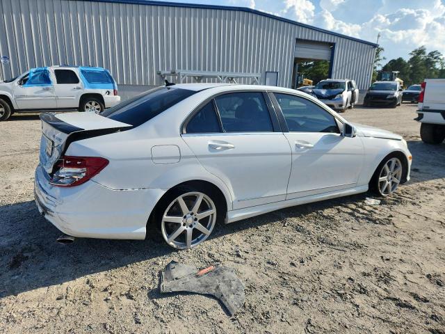 Mercedes-Benz C-Class 300 4matic Image 5