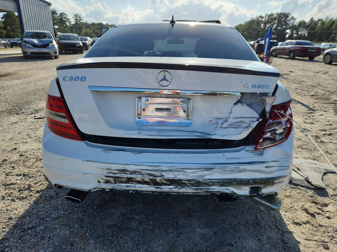 Mercedes-Benz C-Class 300 4matic Image 2