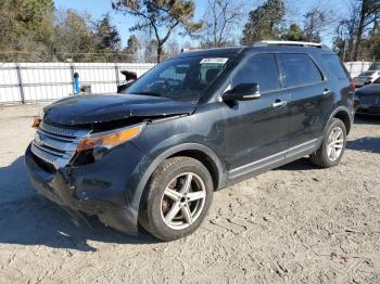  Salvage Ford Explorer