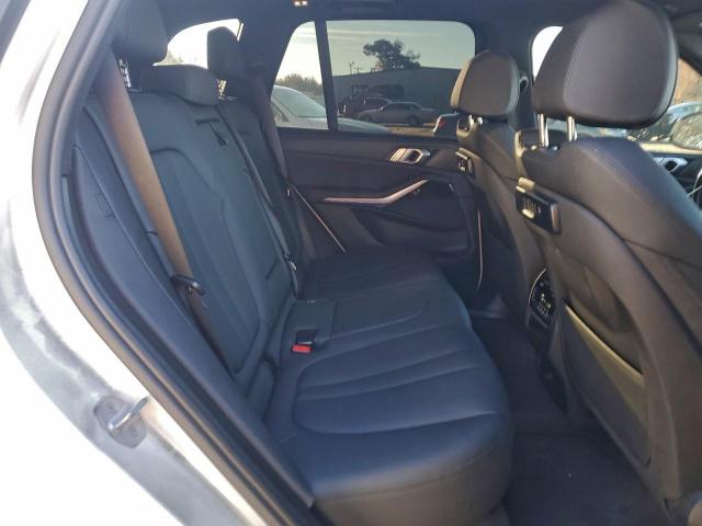 BMW X Series Xdrive40i Image 12