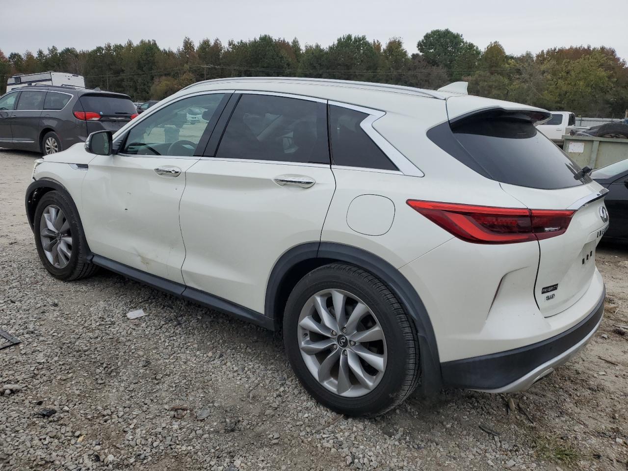 INFINITI Qx Pure Image 3