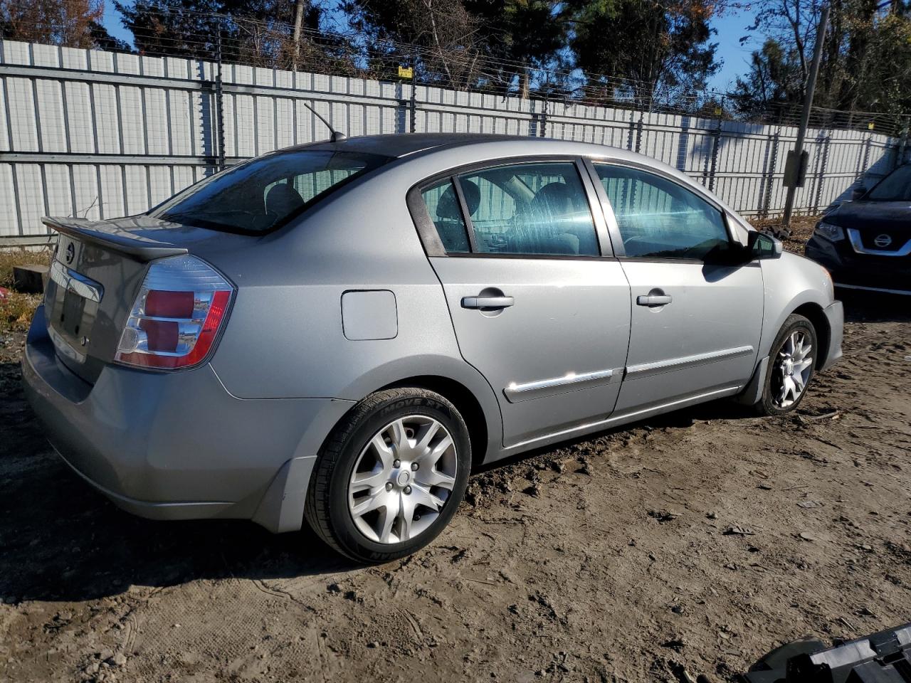 Nissan Sentra 2.0 Image 7