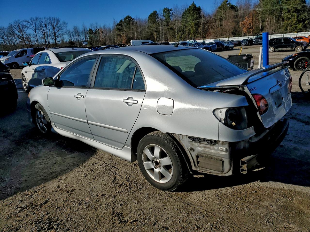 Toyota Corolla Ce Image 12